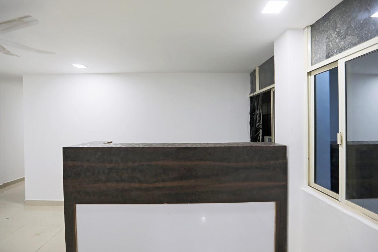 Townhouse South Lawn Hotel New Delhi Ngoại thất bức ảnh